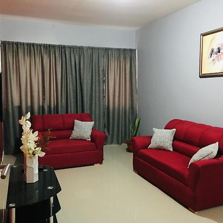 J Martins Apart Hotel Tarrafal  Buitenkant foto